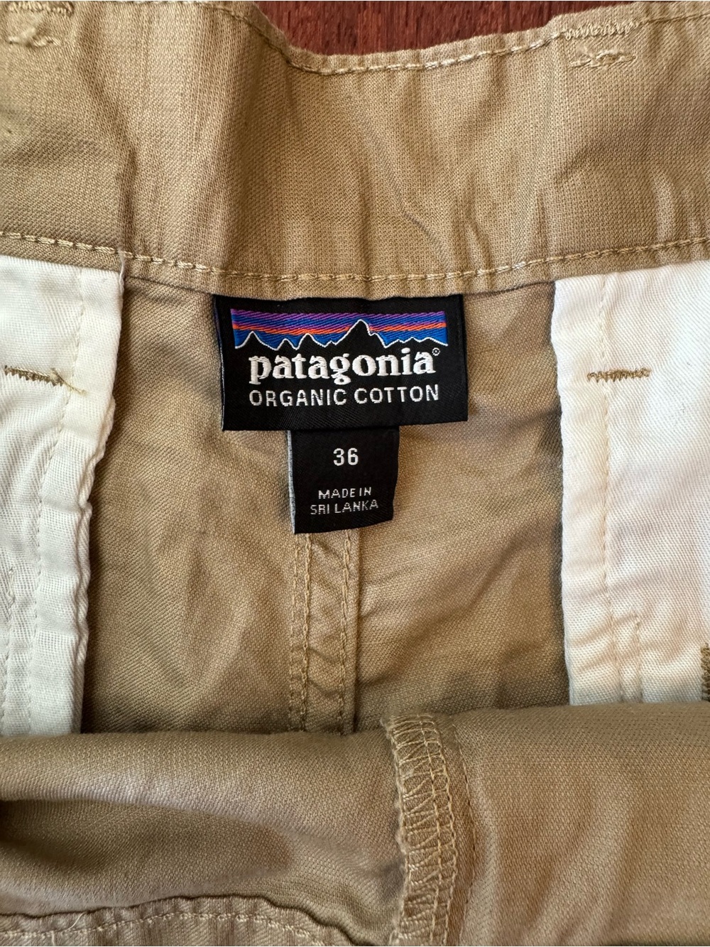 Patagonia Beige Men's Flat Front Shorts - Picture 2 of 7
